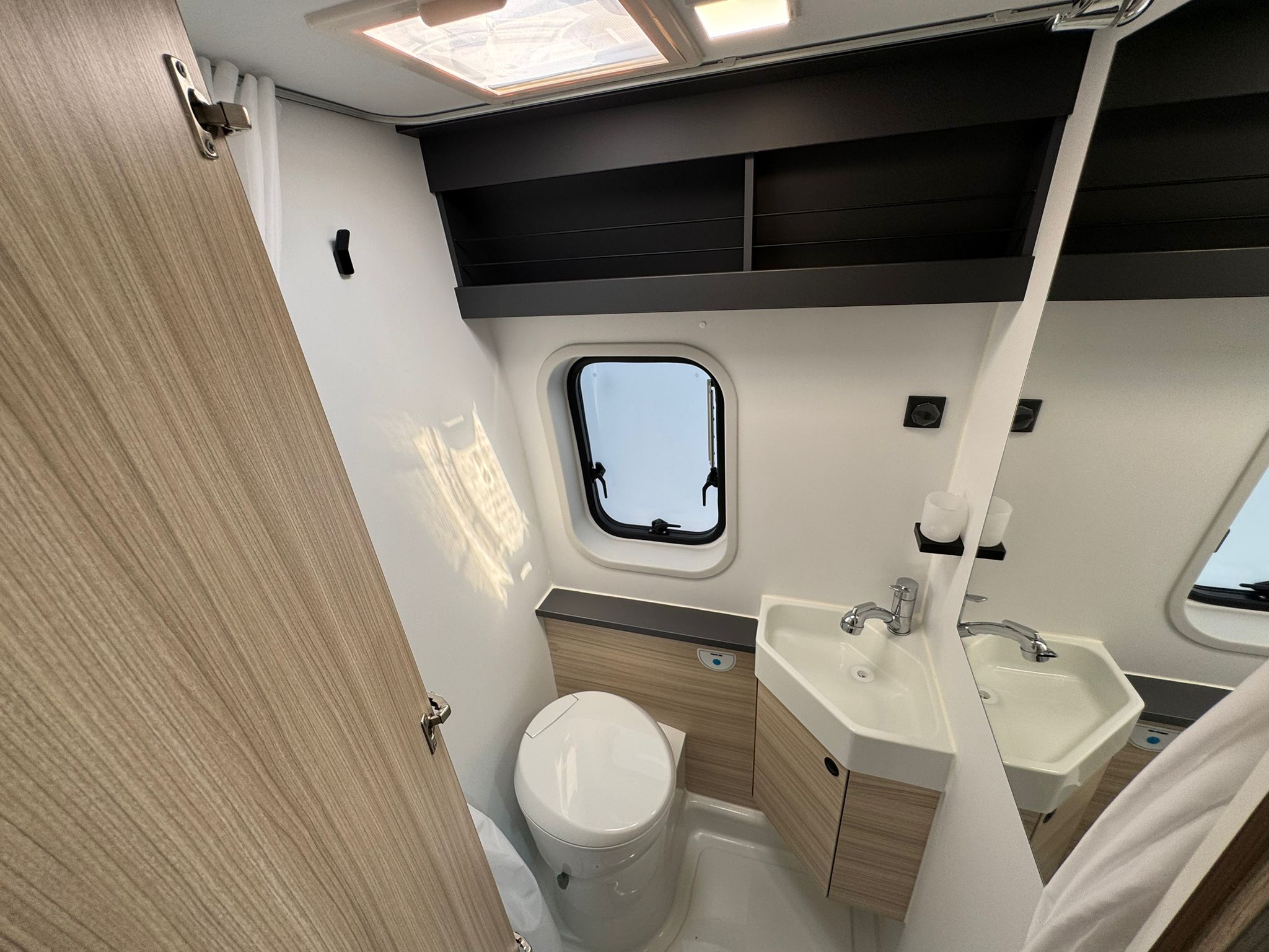 WhatsApp Image 2025-08-11 at 13.38.00 (5)