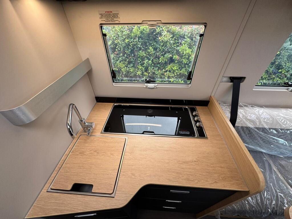 Adria Matrix 650 DC 60 Aniversario (13)