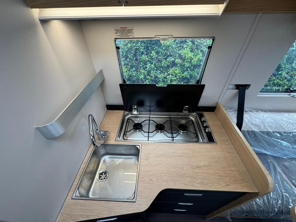 Adria Matrix 650 DC 60 Aniversario (7)