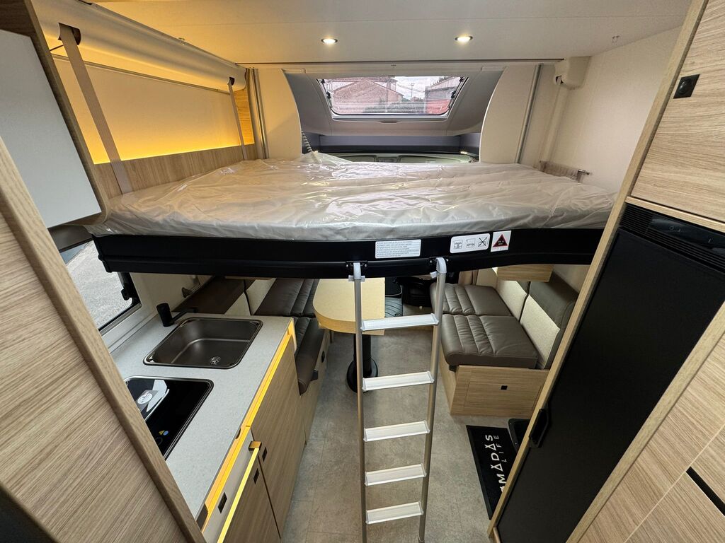 Challenger 317 Ultimate Edition Nomadas Life (14)