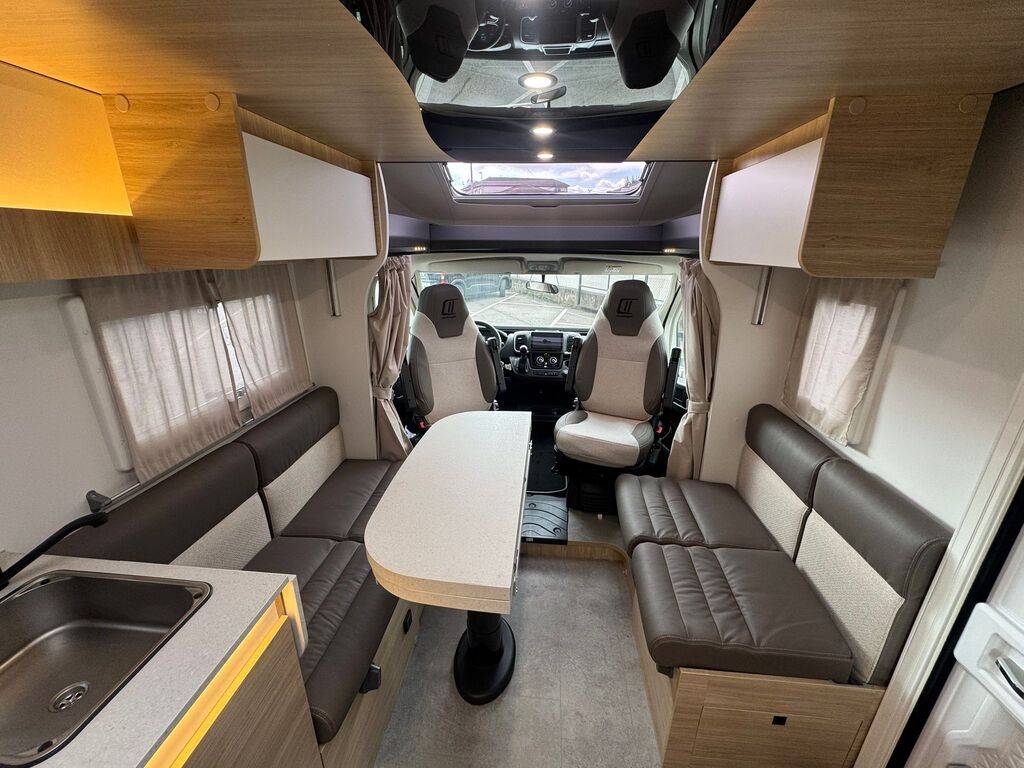 Challenger 317 Ultimate Edition Nomadas Life (5)